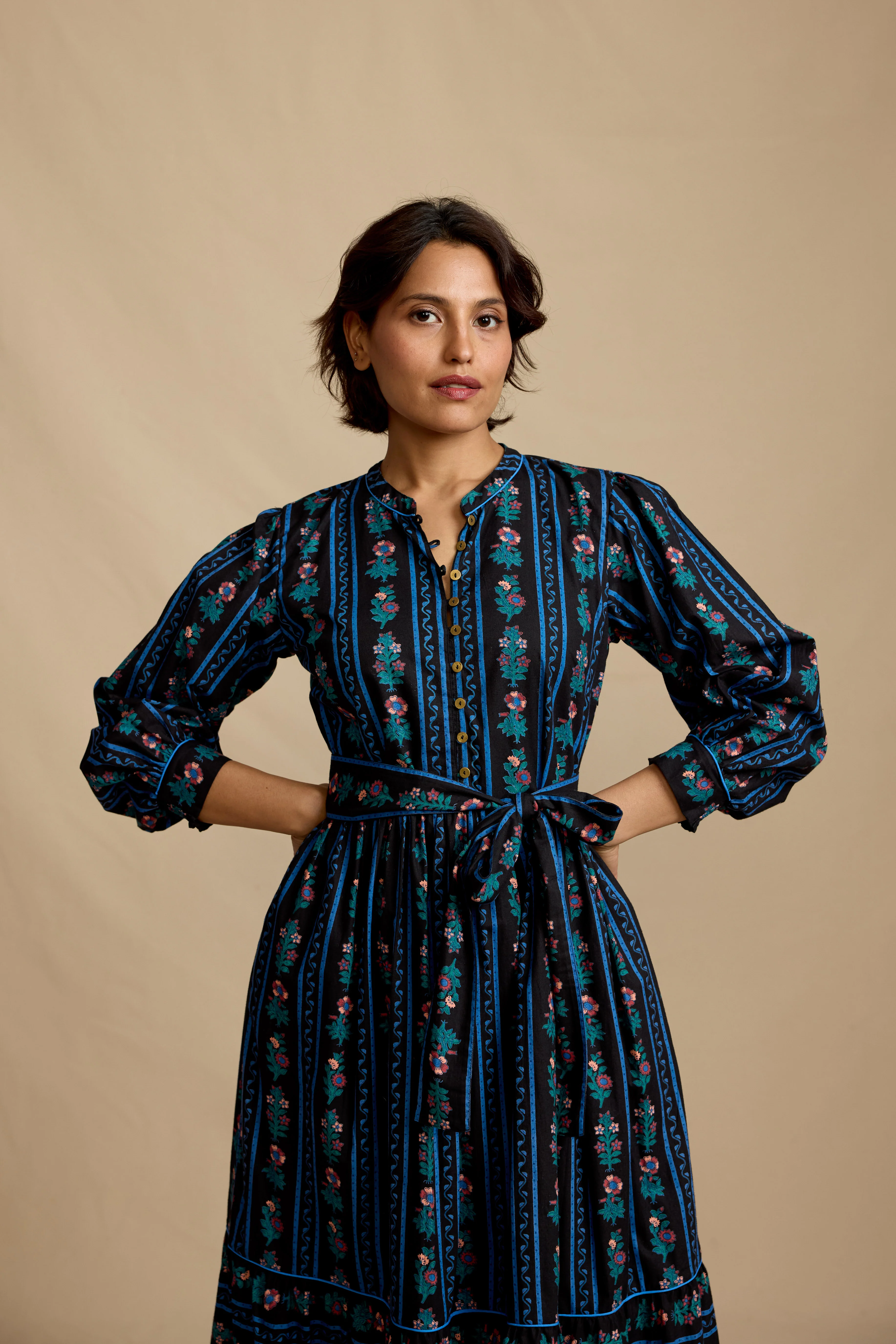Como Dress in Winter Sunflower - Image 5