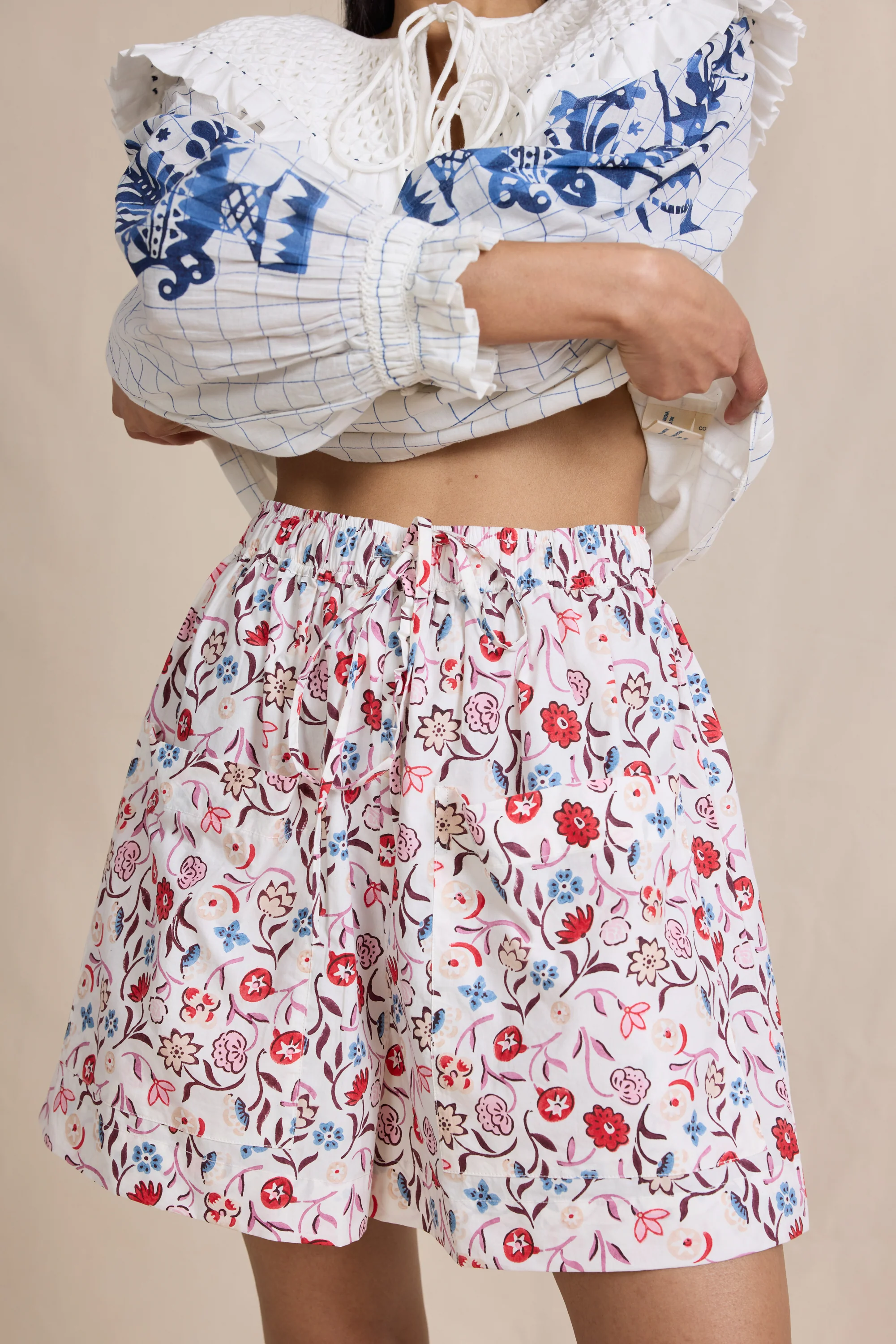 Rio Shorts in Pink Enid