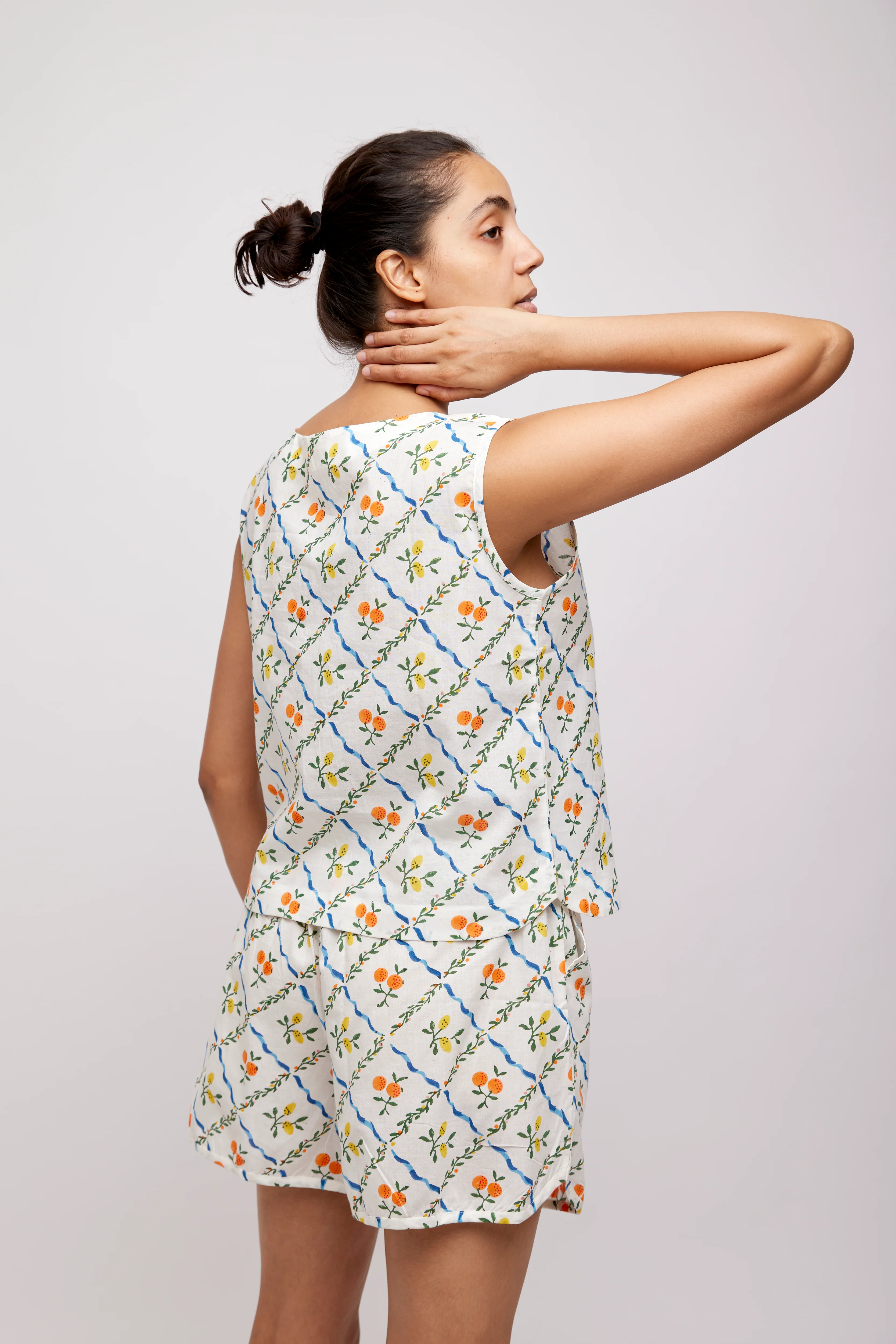 Shorts Set in Citrus Ribbons - Image 3